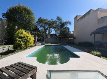 Terreno · 341m² · Lote con Quincho, Parrilla y Pileta.