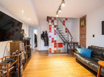 Casa · 81m² · 6 Ambientes · Venta de Planta Alta 4 Dorm. Zona Unl!