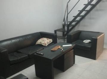 Casa · 180m² · 4 Ambientes · 1 Cochera · Casa en Venta - 3 Dorm. 2 Baños - 180 m² - 25 de Mayo