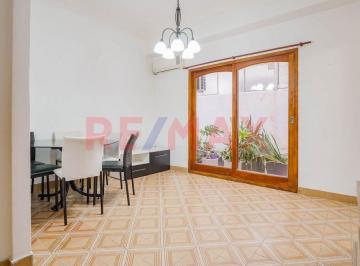 Departamento · 36m² · 2 Ambientes · Flores - 2 Amb. Pb con Patio Bajas Expensas