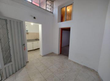 PH · 45m² · 2 Ambientes · Alquiler PH en Barracas 2 Ambientes Sin Expensas