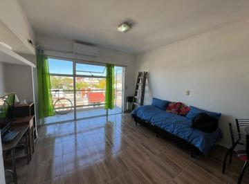 Departamento · 30m² · 1 Ambiente · 1 Cochera · Alquiler Monambiente Boedo Amueblado