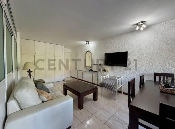 Departamento · 62m² · 3 Ambientes · 1 Cochera