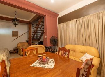 PH · 95m² · 4 Ambientes · PH Sin Expensas a Remodelar 4 Amb Terraza Patio
