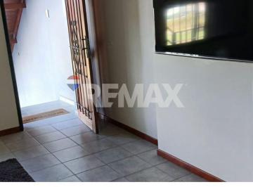 PH · 337m² · 5 Ambientes · 1 Cochera · Venta 2 Departamentos + Galpon Comercial en Block
