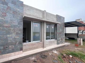 Casa · 135m² · 4 Ambientes · 2 Cocheras · Oportunidad Casa 3d Planta Baja Terrazas Manant