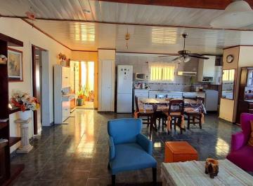 PH · 98m² · 3 Ambientes · 1 Cochera · Venta PH Independiente Patio Cochera y Parrilla