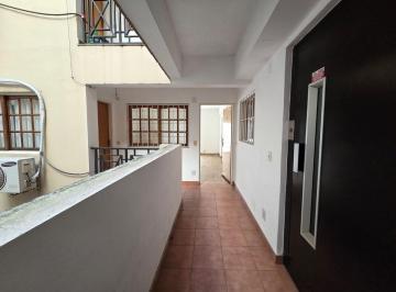 Departamento · 36m² · 2 Ambientes · Alquiler 2 Amb. con Balcón y Mucha Luz, Vte. López