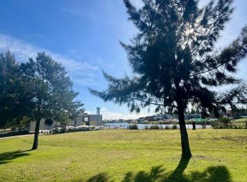 Terreno · 1095m² · Venta Lote Al Agua Escobar 1095 m² El Naudir