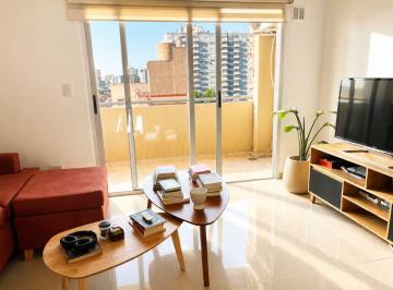Departamento · 47m² · 2 Ambientes · Moderno Semipiso de 2 Ambientes C/vista Panorámica