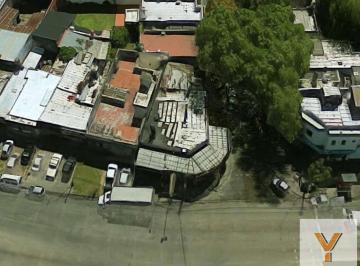 Local comercial · 208m² · 3 Ambientes · Local en Venta - 3 Ambientes - 208 m² - Morón