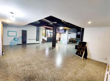 Edificio · 238m² · Edificio Comercial en Venta - 4 Toilettes - Mar del Plata