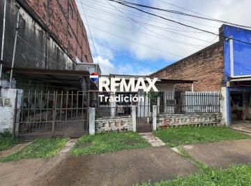 Casa · 170m² · 10 Ambientes · 1 Cochera · Casa / Terreno Av San Martin 2347