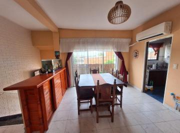PH · 138m² · 4 Ambientes · Venta PH 3 Dorm. San Fernando Sin Expensas