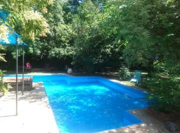 Quinta vacacional · 237m² · 3 Dormitorios · 4 Cocheras · Casa - Quinta Jose C Paz