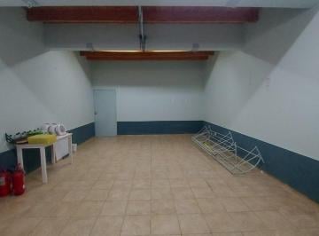 Consultorio · 135m² · Venta Casa con Consultorio, Guaymallén