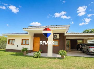 Casa · 260m² · 6 Ambientes · 4 Cocheras · Casa en Alquiler - 4 Dorm en El Prado Eco Village