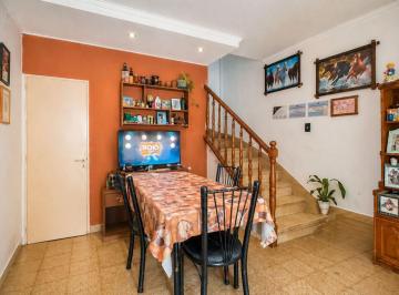 PH · 90m² · 3 Ambientes · Venta PH 3 Amb Apto Credito Barrio Juramento