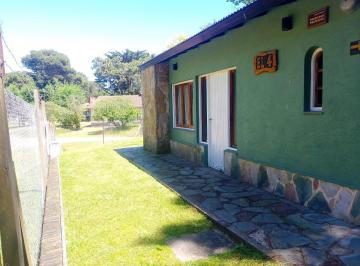 Casa · 85m² · 3 Ambientes · Casa en Venta - 2 Dorm. 2 Baños - 648 m² - Villa Gesell