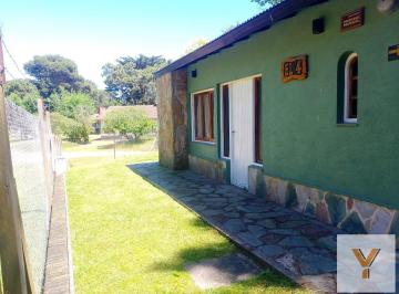 Casa · 85m² · 3 Ambientes · Casa en Venta - 2 Dorm. 2 Baños - 648 m² - Villa Gesell
