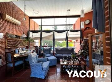 Casa · 266m² · 4 Ambientes · 2 Cocheras · Casa en Venta - 3 Dorm. - 586 m² - Countries/b. Cerrado (Berazategui)