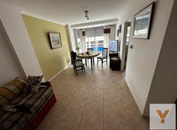 Departamento · 80m² · 3 Ambientes · Departamento en Venta - 2 Dorm. 1 Baño - Mar del Plata
