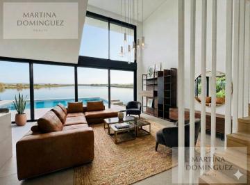 Departamento · 251m² · 4 Ambientes · 2 Cocheras · Departamento - 4 Ambientes - Terraza - Jardín - Pileta.