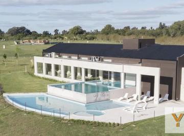 Terreno · 1750m² · Terreno en Venta - 1.750 m² - Club de Campo El Mirador