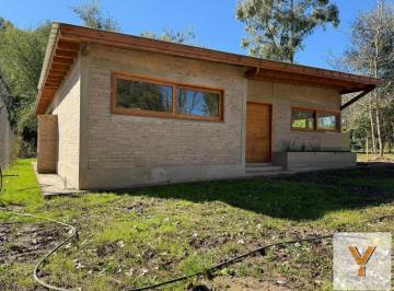 Casa · 100m² · 5 Ambientes · Casa en Venta - 2 Dorm. 1 Baño - Córdoba