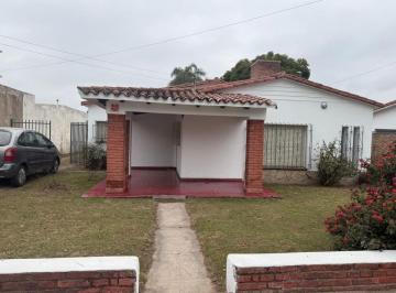 Casa de 3 ambientes, Córdoba · Casa de 650 m² de Terreno con 3 Habitaciones en Alquiler en Bajo Palermo