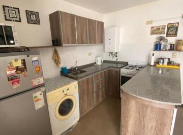 Departamento · 45m² · 2 Ambientes · Departamento 1 Dormitorio con Patio Amoblado - Tribuenales