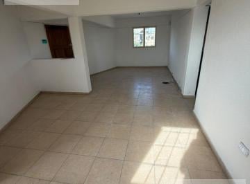 Departamento · 65m² · 4 Ambientes · Escritura Ya! Depto 3 Dorm C/ Balcon Av Celso Barrios 2700 Oportunidad!