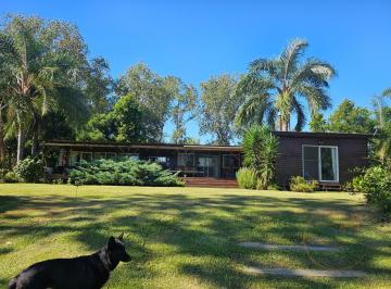 Casa · 90m² · 3 Ambientes · Casa en Amplio Terreno Barrio Cerrado Isla El Durazno