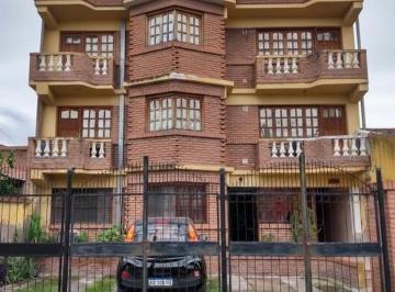 Departamento de 4 ambientes, San Miguel de Tucumán · Dueña Vende Dpto Planta Baja, 2 Dorm, Patio, Cochera, con Escritura, Sin Expen