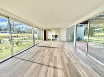 Foto1 · Casa en Barrio Privado a Estrenar
