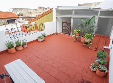 PH · 46m² · 3 Ambientes · Venta PH 3 Ambientes en Parque Chacabuco Lavadero y Azotea Sin Expensas Buen Estado Privacidad