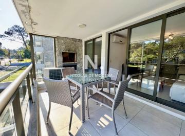 Foto1 · Venta Apartamento en Punta Este, 2 Dorm., 2 Baños, Parrillero Propio
