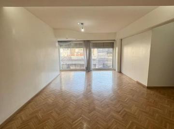 Departamento · 132m² · 5 Ambientes · Venta Depto. 4 Ambientes + Dependencia Almagro.
