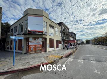 Local comercial · 522m² · 3 Ambientes · Local en Alquiler Frente Estación Moreno