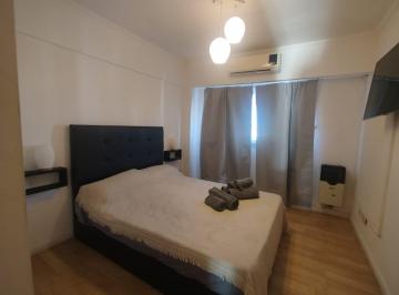 Departamento de 2 ambientes, Rosario · Piso Exclusivo con Cochera y Parrillero