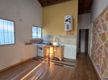 Departamento · 40m² · 2 Ambientes · Departamento 2 Ambientes Escalera Alquiler Ituzaingó Norte