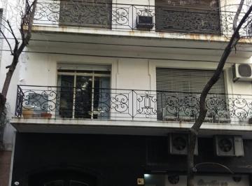 Departamento de 5 ambientes, Balvanera · Piso de 5 Ambientes + Dep + Patio Sin Comision