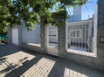 Casa · 296ha · 5 Ambientes · Apto a Credito> Casa en Venta 4 Dorm Barrio Jardin