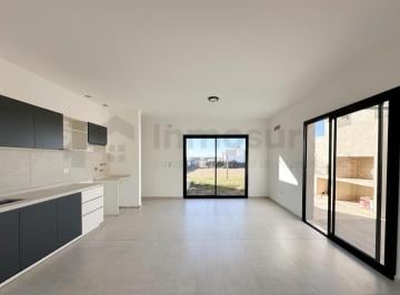 Casa · 71m² · 2 Ambientes · Venta Duplex 2 Dorm. Docta