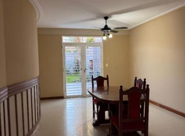 Casa de 8 ambientes, San Miguel de Tucumán · Dueño Vende. Escritura E Impuestos Al Dia