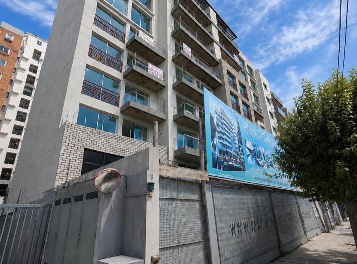 Desarrollo vertical , La Matanza · Park Sarmiento - Estudio Crespi
