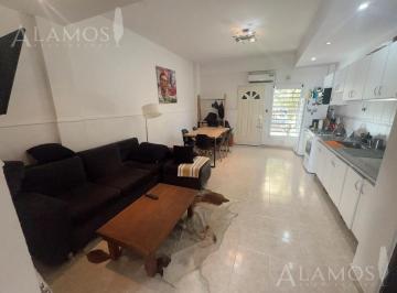 PH · 48m² · 3 Ambientes · 2 Cocheras · Venta PH 3 Amb en Villa Sarmiento con Parque y Cochera