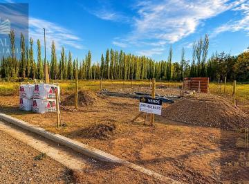 Terreno · 360m² · Venta Terreno en B° ¨mirasur¨, Calle Batilana Al 1600, Ciudad de Plottier