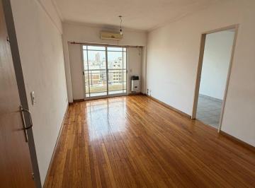 Dueño Alquila Excelente 2 Ambientes Caballito
Descripción
Excelente Semipiso al · Dueño Alquila Excelente 2 Ambientes Caballito