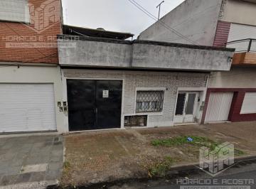 Casa · 120m² · 5 Ambientes · 1 Cochera · Casa en San Martin
